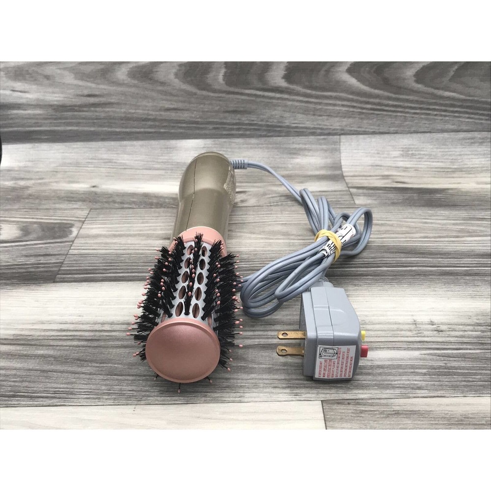 lInfinitiPro by Conair Frizz Free 1 1/2 in. Hot Air Brush A6 - Picture 5 of 6